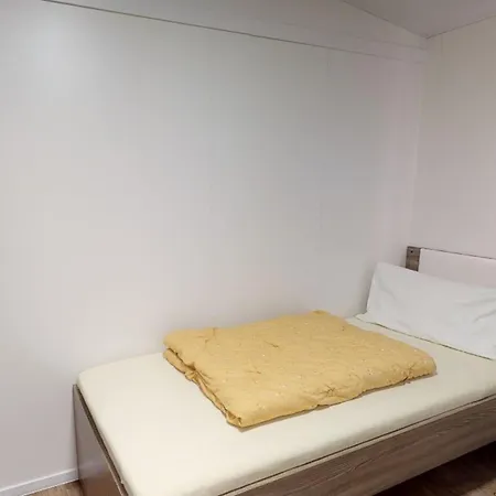 Mobile In Bodensdorf By Ossiach