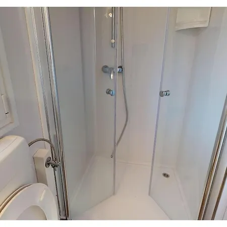 Mobile In Bodensdorf By Ossiach Hébergement de vacances